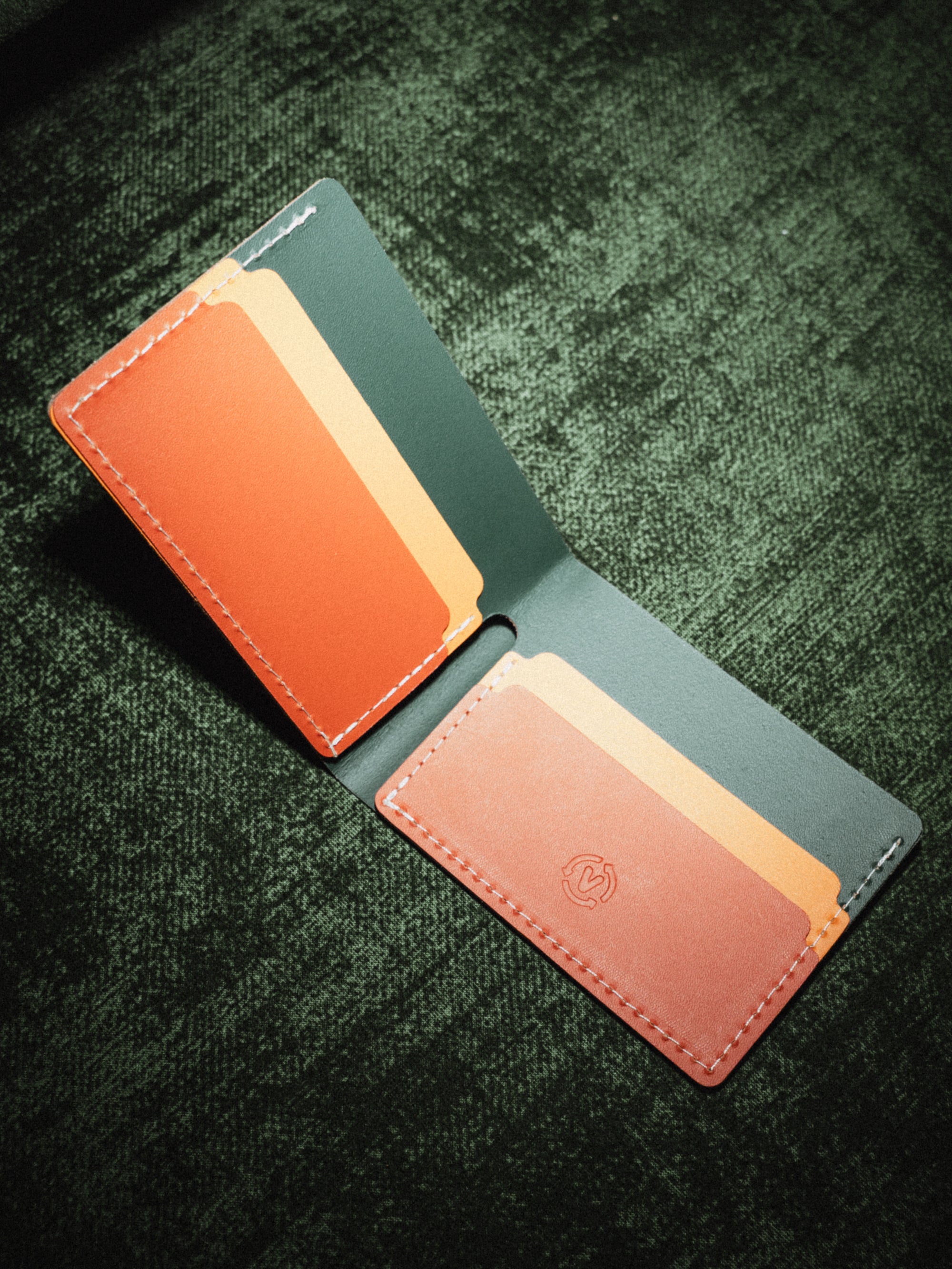 Aethos Wallet 100% Recycled Leather