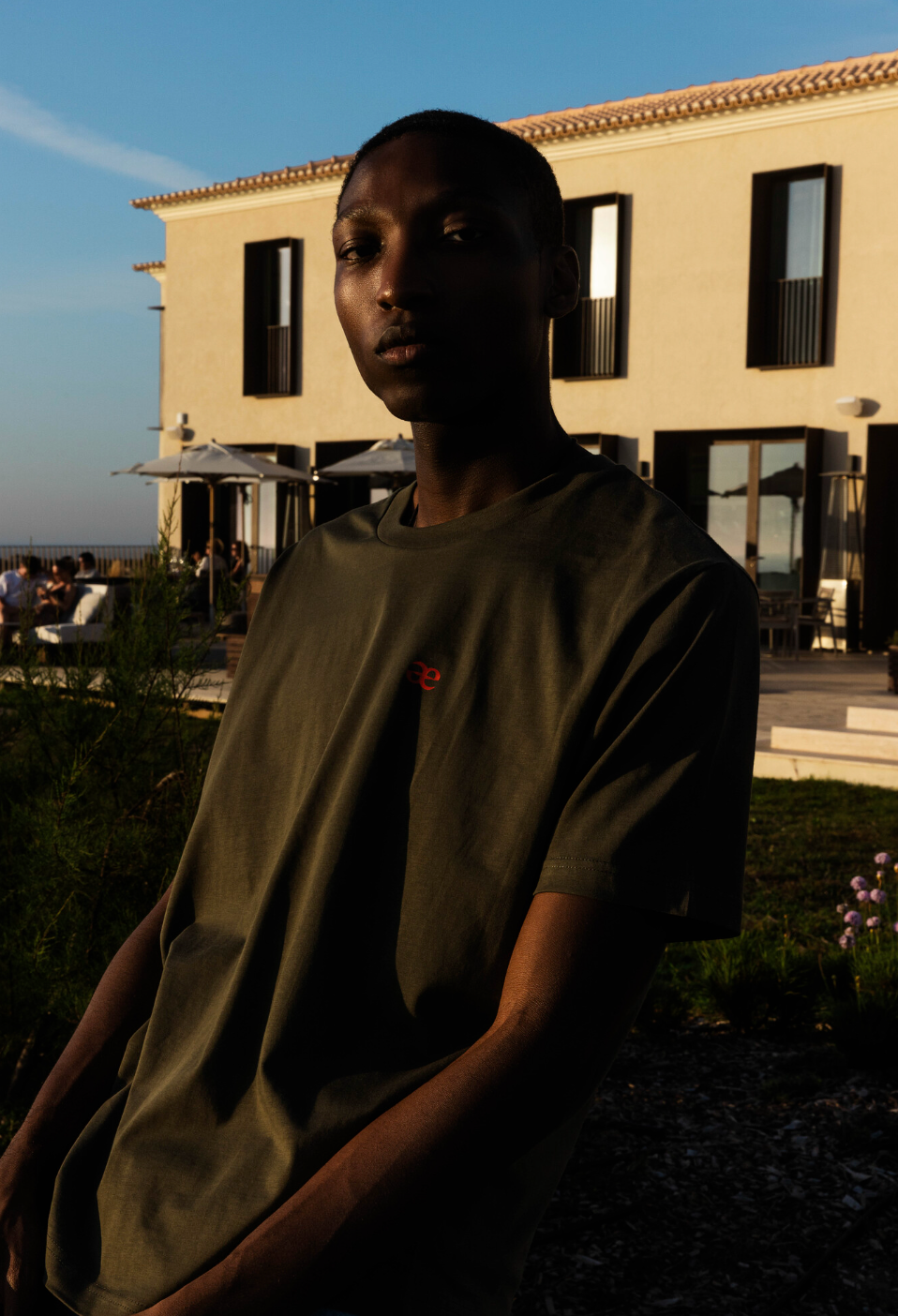 Surf House T-Shirt Relaxed Fit